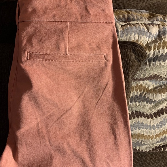 Skinny leg pant - Picture 2 of 3